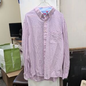 Izod Men's Pink Checkered Button-Down Shirt